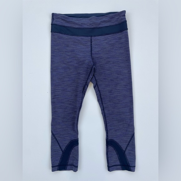 Lululemon Women's Deep Indigo Blue Striped Inspire Crop II Leggings Size 6 - Picture 2 of 10